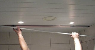 Демонтаж реечных потолков в Магадане - цена за м2 от 462 рублей - Сварной-Мгд